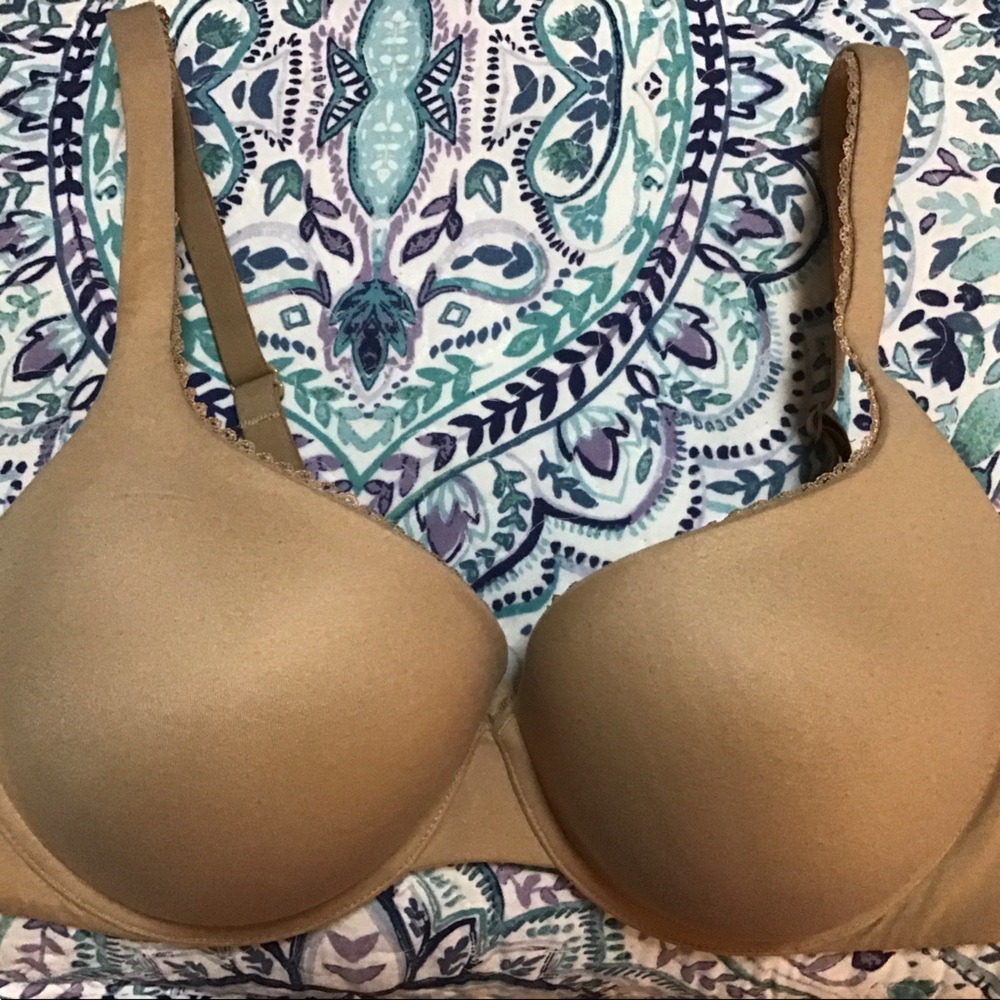 40C Victoria Secret Bra